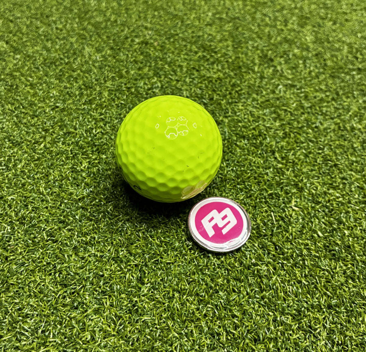 P9 Pink Golf Ball Marker